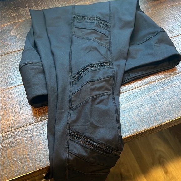 Avia Black Performance Leggings Streamlined Fit - Picture 4 of 4